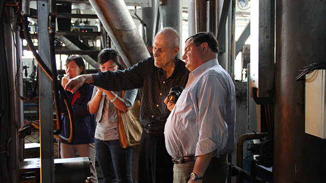 ���̿���